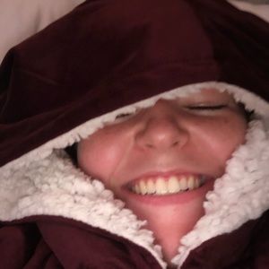 Meet your Posher, Kara